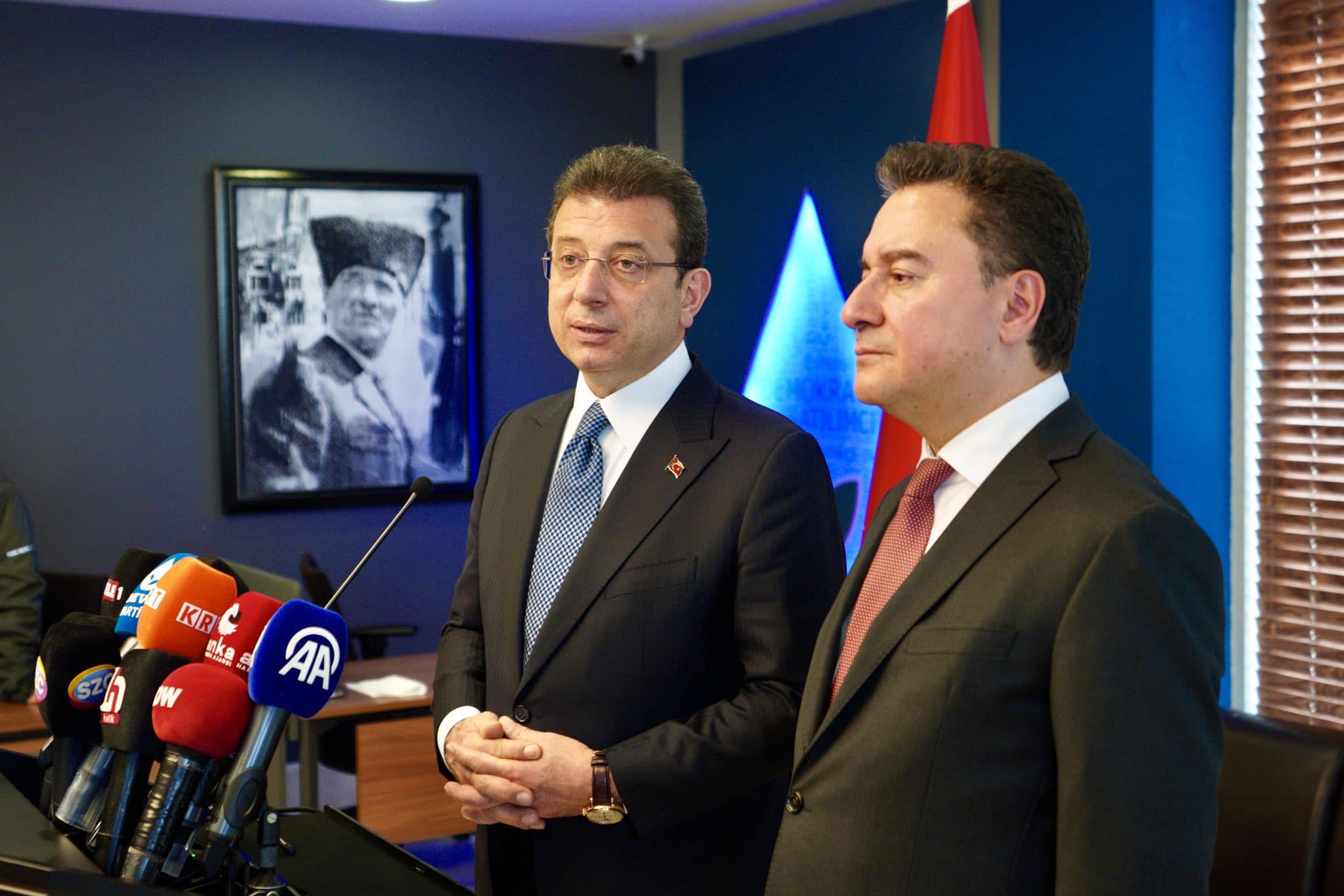 Ali Babacan’dan Sert Açıklamalar: “Türkiye’de Seçilmiş İktidar Eliyle Darbe Yapılmaktadır”