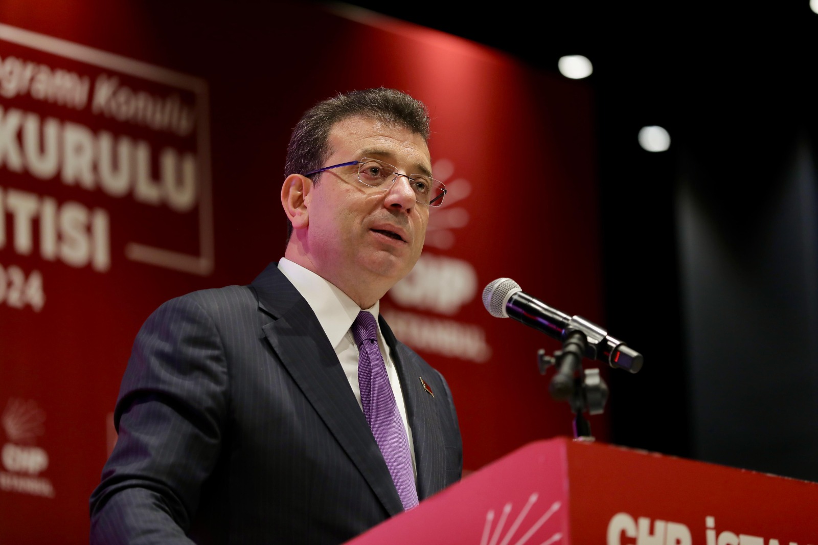 BAŞKAN İMAMOĞLU’NDAN ‘KURULTAY DEDİKODULARI’ TEPKİSİ: DEDİKODU ATEŞİNE ODUN TAŞIMAMAK HEPİMİZİN GÖREVİ