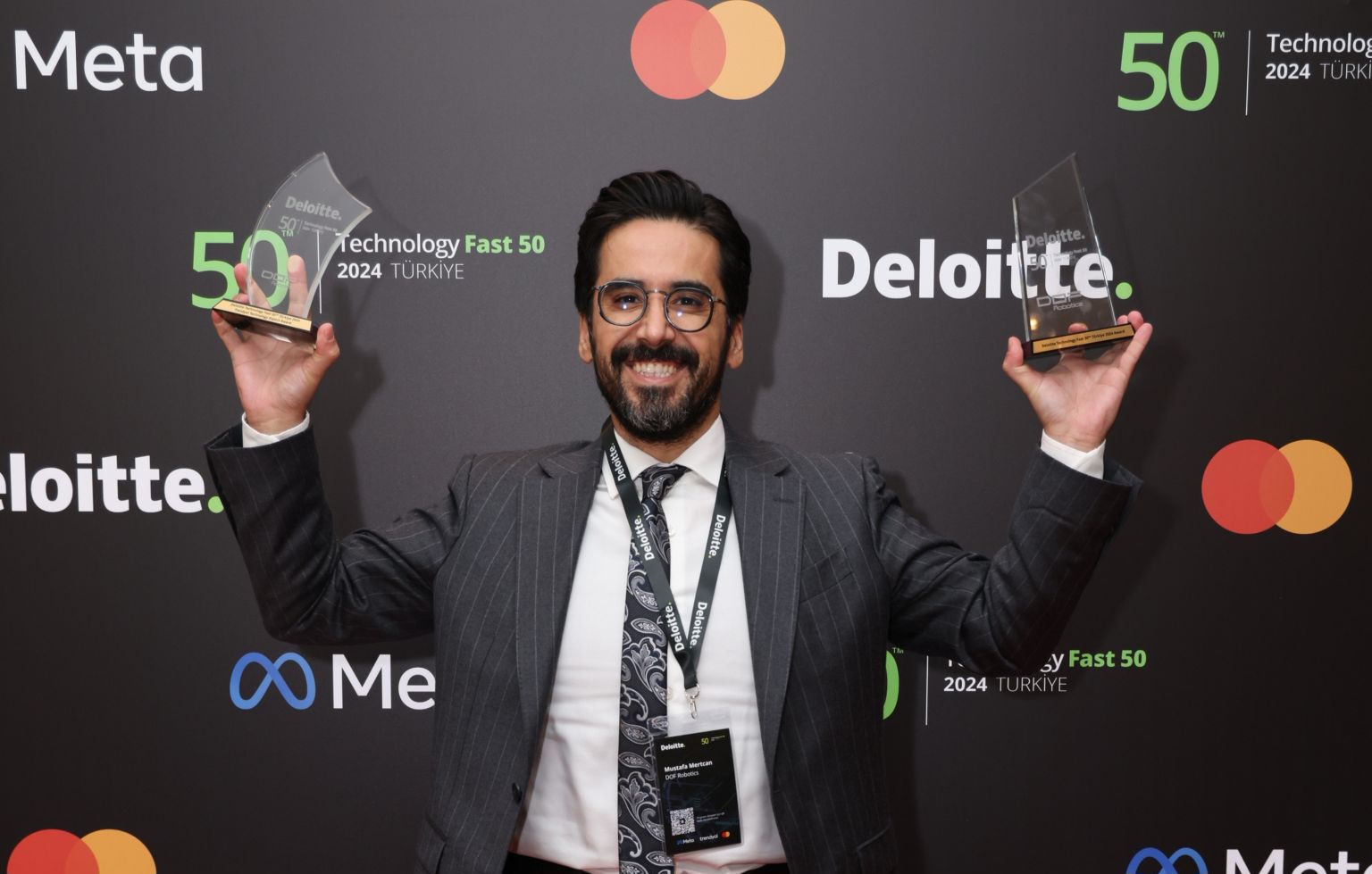 TÜRK TEKNOLOJİ ŞİRKETİ DOF ROBOTICS’e 2 ÖDÜL BİRDEN!