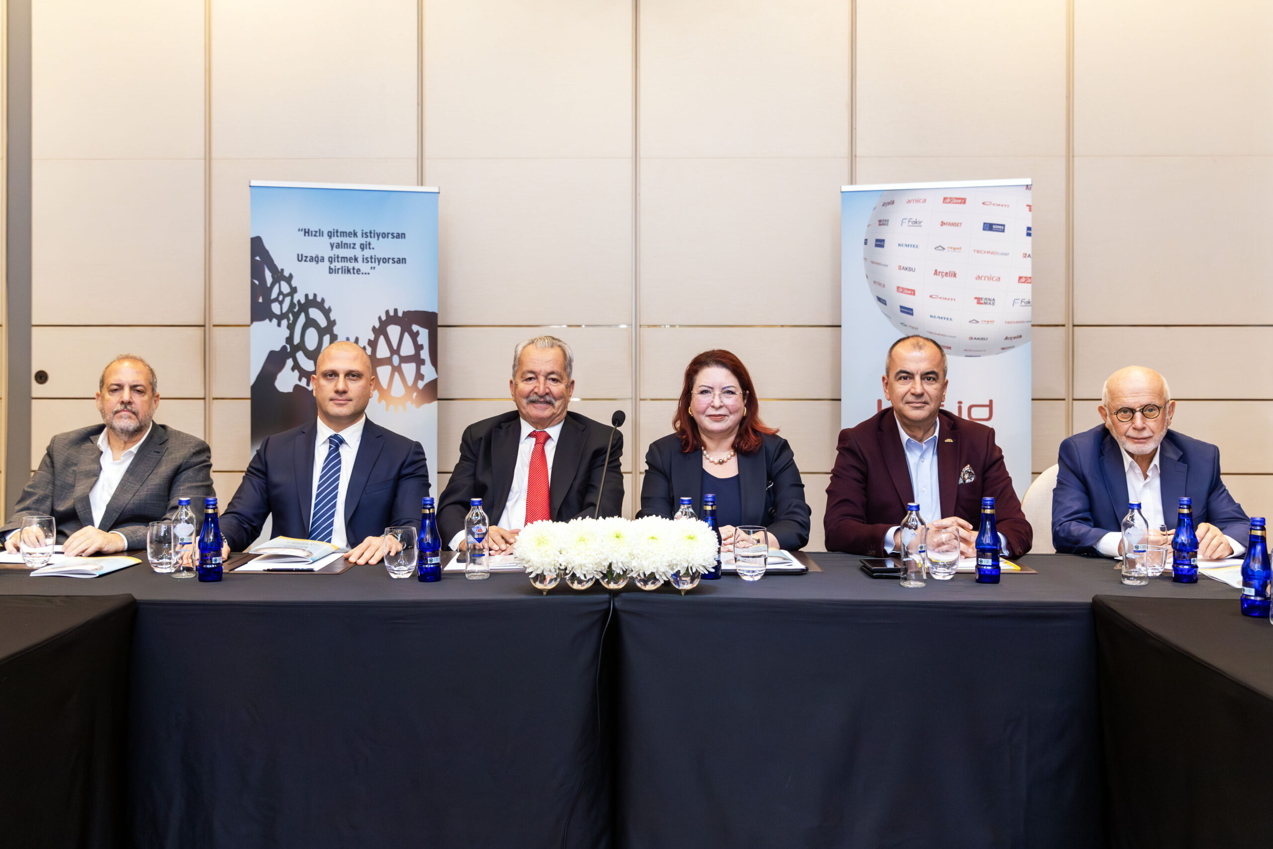 TÜKETİCİLER FİYATTAN ÇOK İŞLEVSELLİĞE BAKIYOR