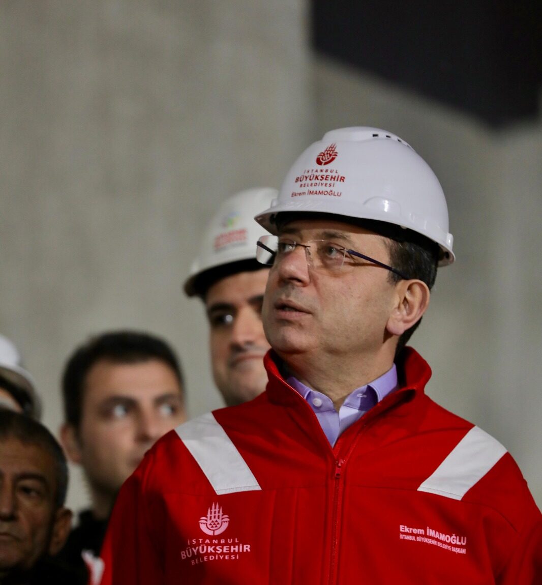 Ekrem İmamoğlu, Ümraniye-Ataşehir-Göztepe Metro Hattı’nda İncelemelerde Bulundu: 2025’te Hizmete Alınması Planlanıyor