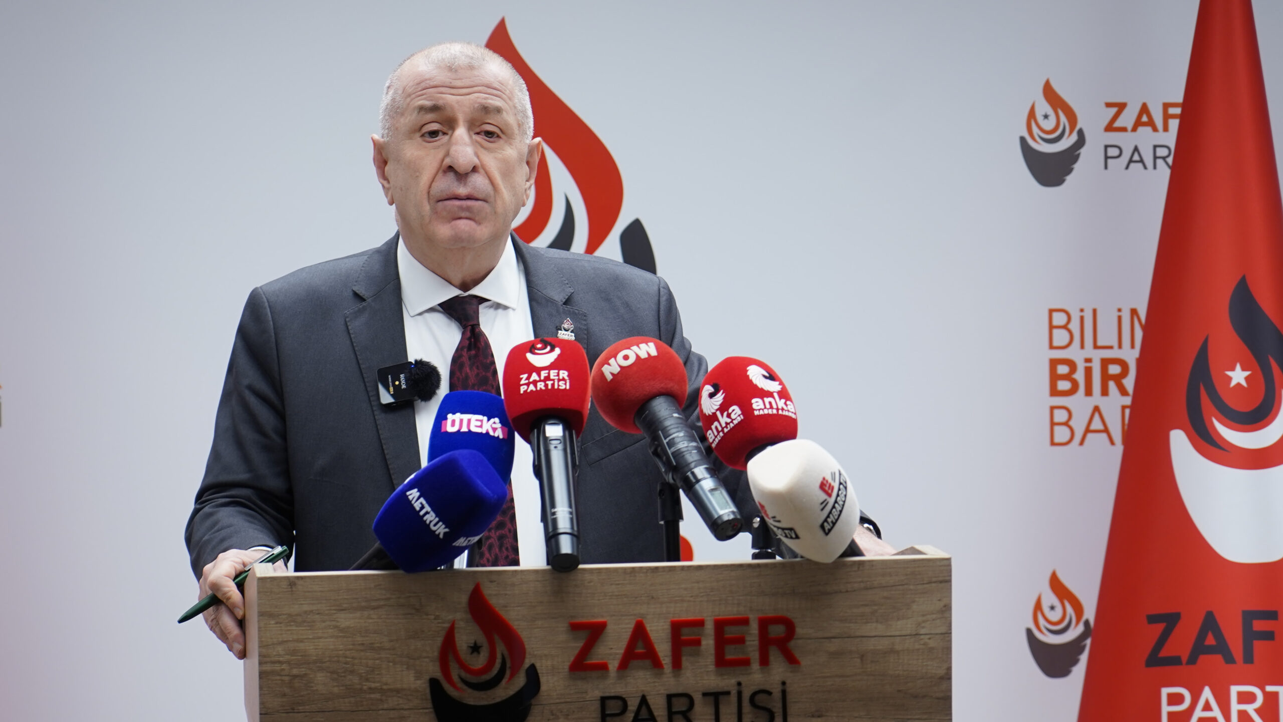 Prof. Dr. Ümit Özdağ: ‘Cumhur İttifakı, Öcalan’la Pazarlık Yaparak Türk Milletine İhanet Ediyor!'”