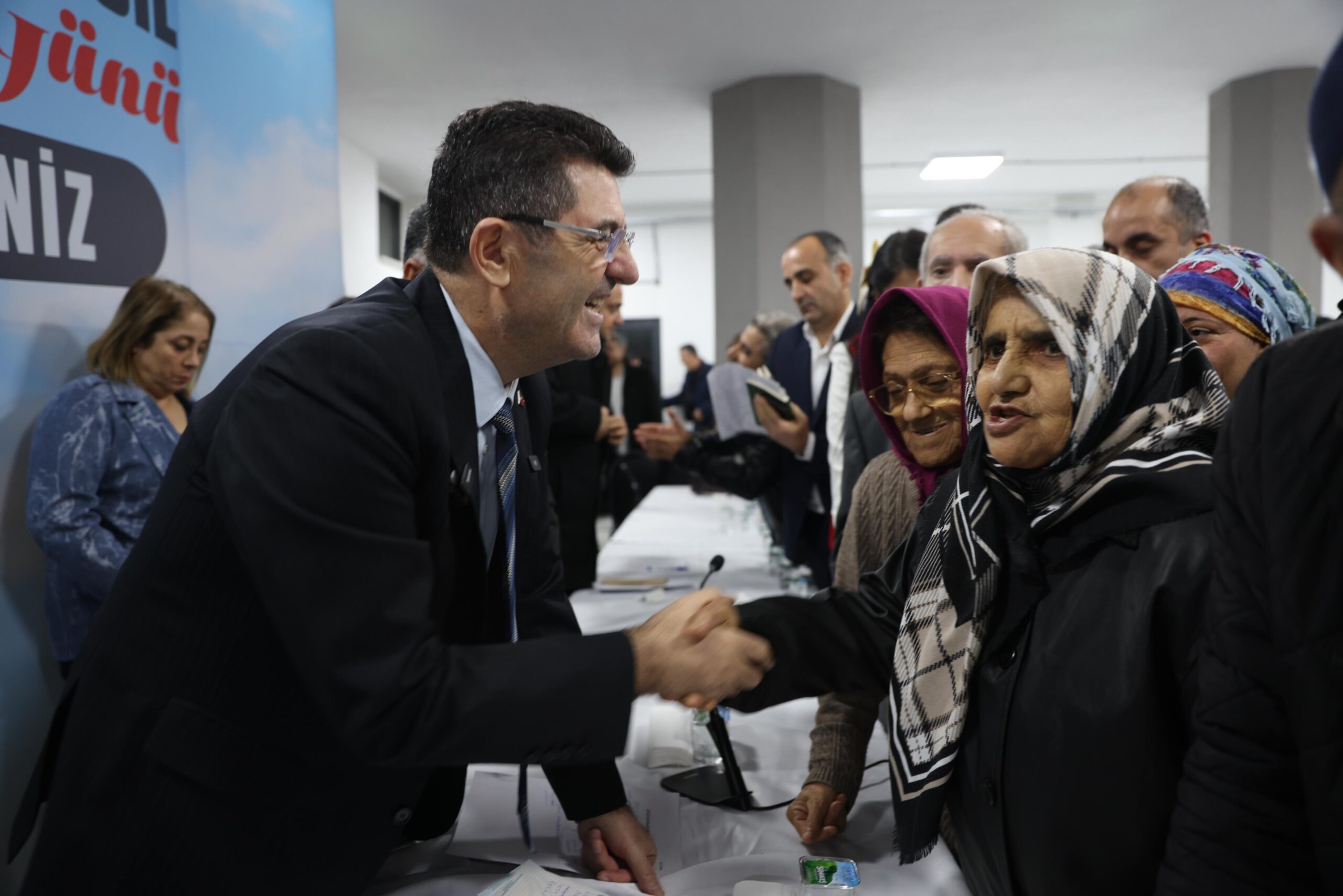 Çekmeköy Soğukpınar Mahallesinde Başkan Çerkez’e Yoğun İlgi: “Halkın Günü” Buluşması Gerçekleşti
