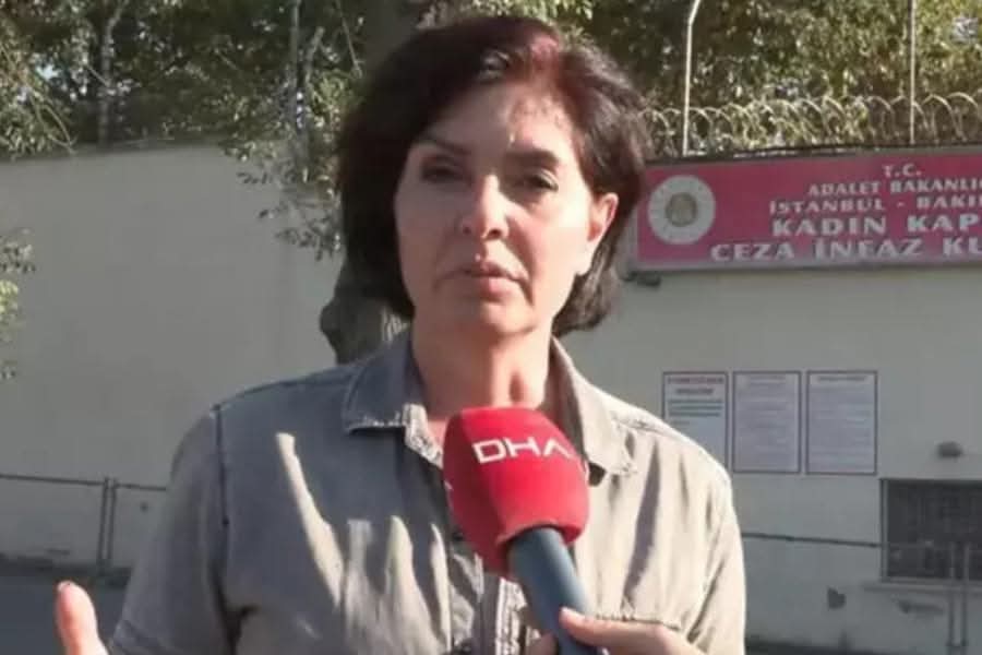 Gazeteci Özlem Gürses Gözaltına Alındı: İstanbul Cumhuriyet Başsavcılığı Soruşturma Başlattı