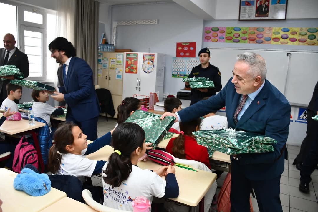 Reşadiye Altan Yazıcı İlkokulu’nda Protokol Ziyareti ve Öykü Tozu’nun Tanıtımı  