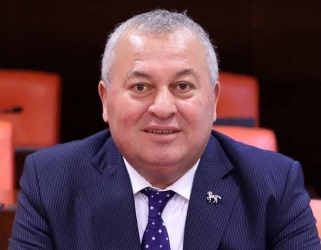 Cemal Enginyurt’tan Hükümete Sert Eleştiri: “Emeklinin Sorunlarını Çöz, Milletin Yüzünü Güldür!”