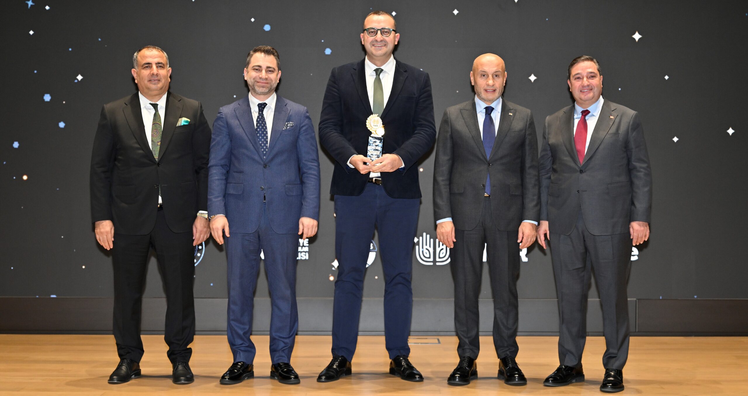 TARIM ÜRÜNLERİ İHRACATINDAKİ BAŞARISI BAYER’E ÖDÜL GETİRDİ
