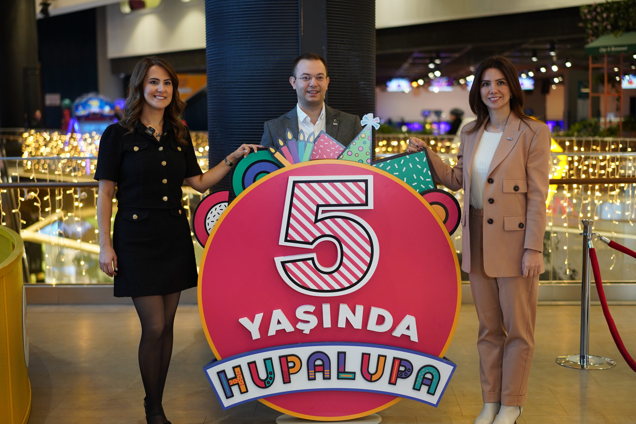 TÜRK EĞLENCE MARKASI HUPALUPA İLK ULUSLARARASI ÖDÜLÜNÜ KAZANARAK BAŞARISINI BASINLA PAYLAŞTI
