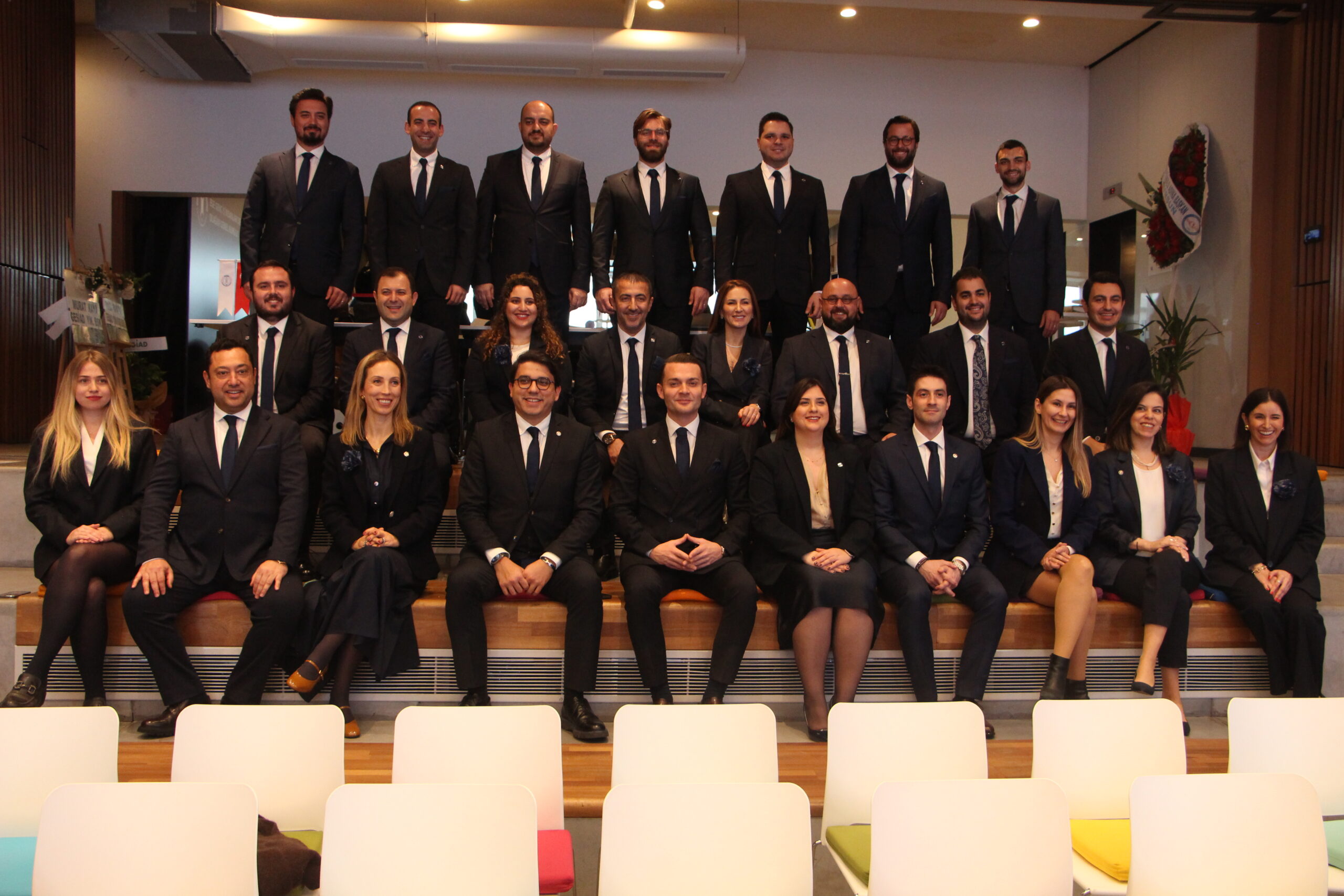 EGİAD 18. Dönem Genel Kurulu: Yeni Başkan Kaan Özhelvacı Seçildi