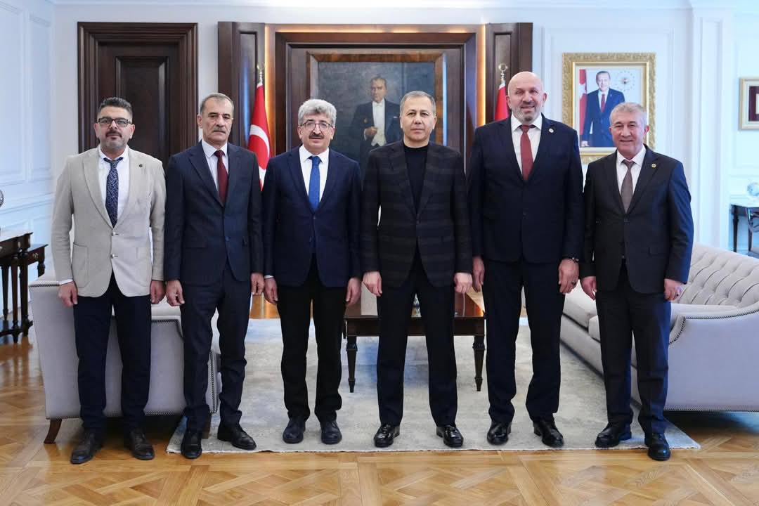 Türkiye Muhtarlar Konfederasyonu Başkanı Kadir Delibalta’dan İçişleri Bakanı Ali Yerlikaya’ya Önemli Ziyaret