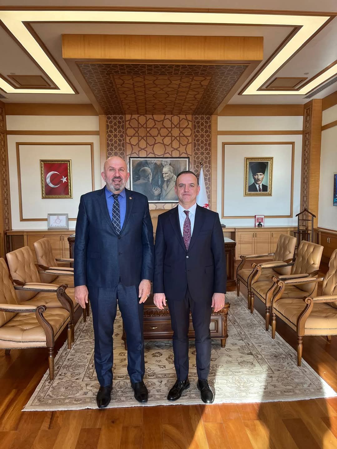 Türkiye Muhtarlar Konfederasyonu’ndan Sancaktepe Belediye Başkanı Alper Yeğin’e Ziyaret