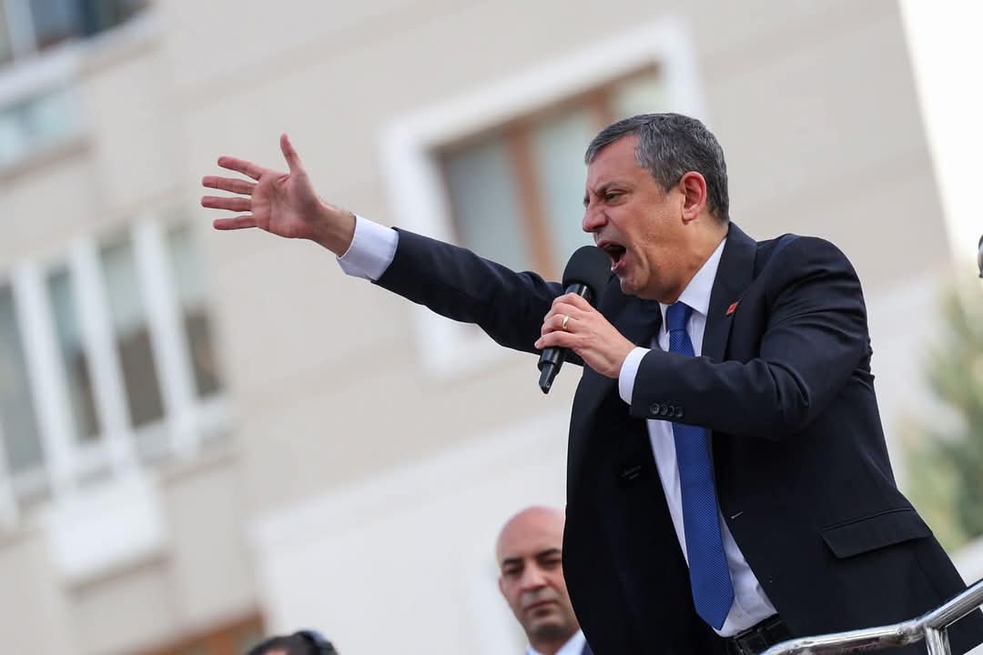 CHP Genel Başkanı Özgür Özel, Konya Ereğli’de Binlerce Vatandaşa Hitap Etti