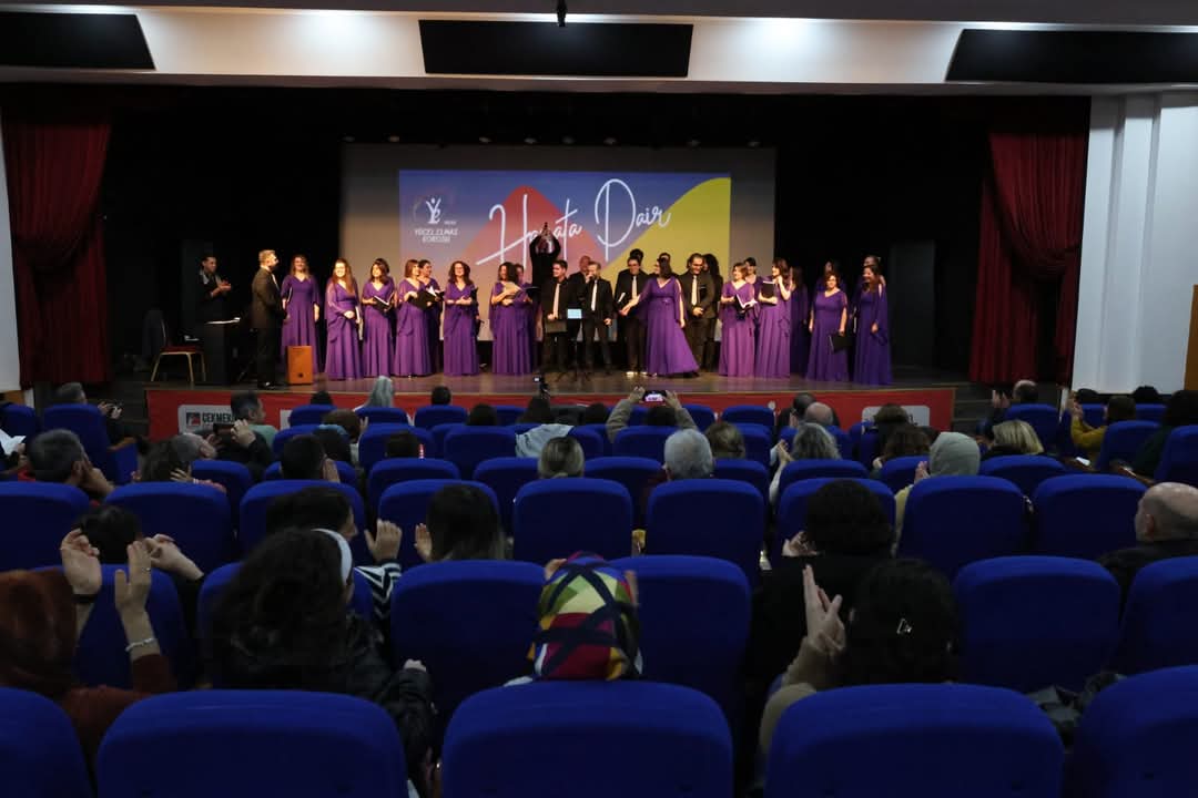 Çekmeköy’de Kültür ve Sanat Rüzgarı: Yücel Elmas Korosu Büyüledi