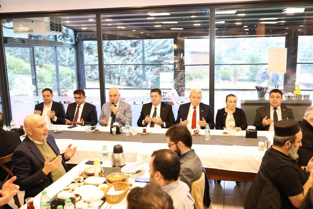 Çekmeköy Belediye Başkanı Orhan Çerkez’den Din Görevlileri ile Önemli Toplantı