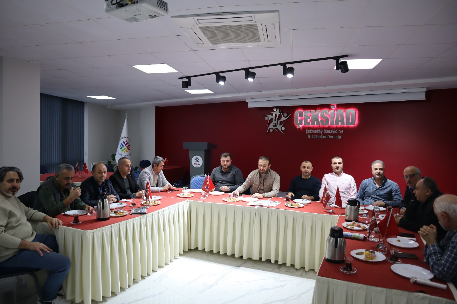 ÇEKSİAD’dan Gazetecilere Anlamlı Jest: 17 Yıllık Gelenek Devam Ediyor