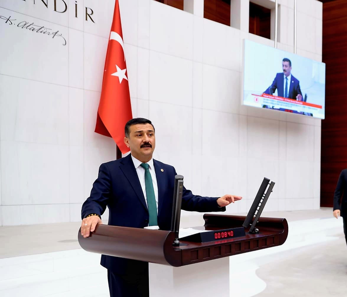 Türkoğlu'ndan Meclis'te "Çip Soygunu" Protestosu: "5 Liralık Çip Nasıl 2700 Lira Oluyor?"