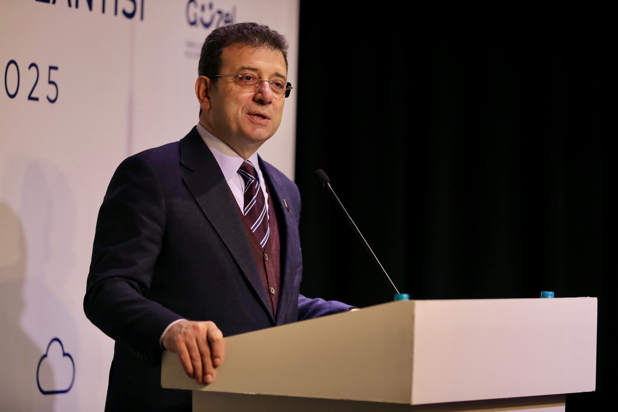 İBB Başkanı Ekrem İmamoğlu, Silivri’de STK’larla Buluştu: “Vatandaşın İradesine Saygı Esastır”