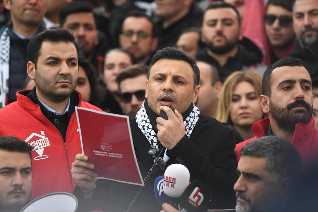 CHP İstanbul İl Başkanı Özgür Çelik’ten Filistin İçin Destek Mesajı: “Hiçbir Baskı Sesimizi Kısamaz!”