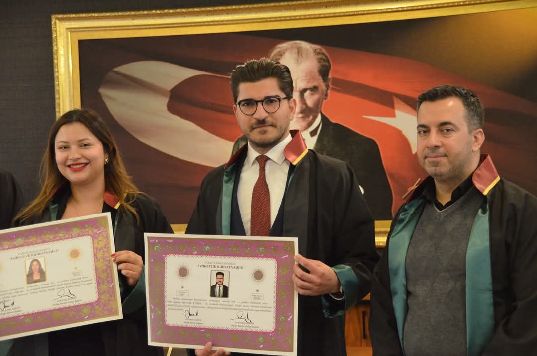 CHP’li Başkan Avukatlık Yemini Etti