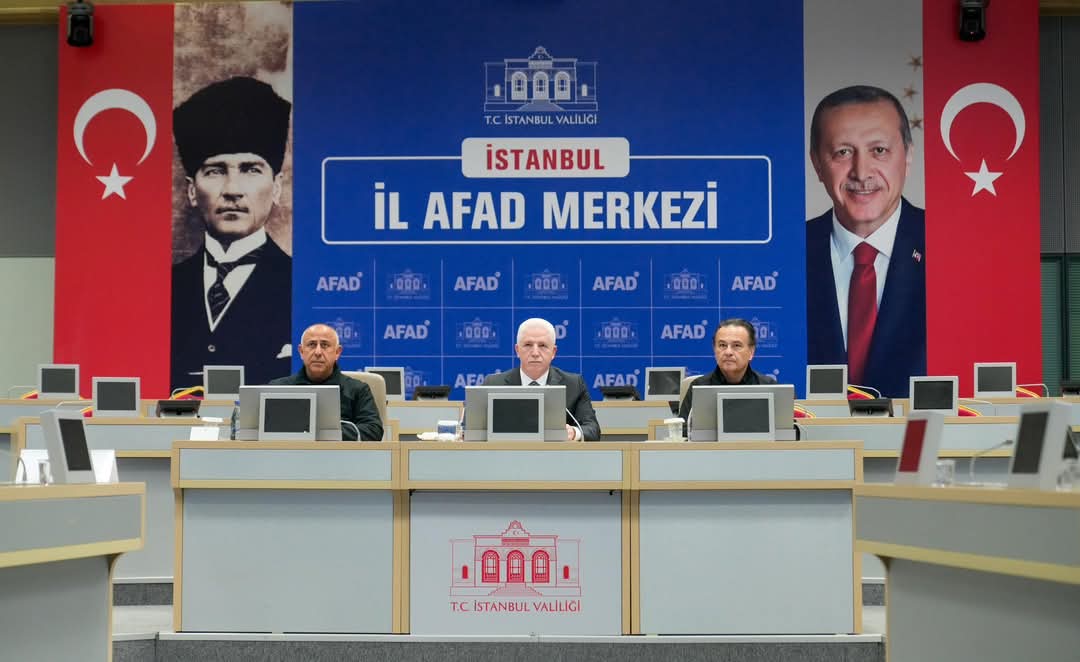 Çekmeköy Kaymakamı Resul Çelik’ten Karla Mücadele Çalışmaları Hakkında Ayrıntılı Bilgilendirme