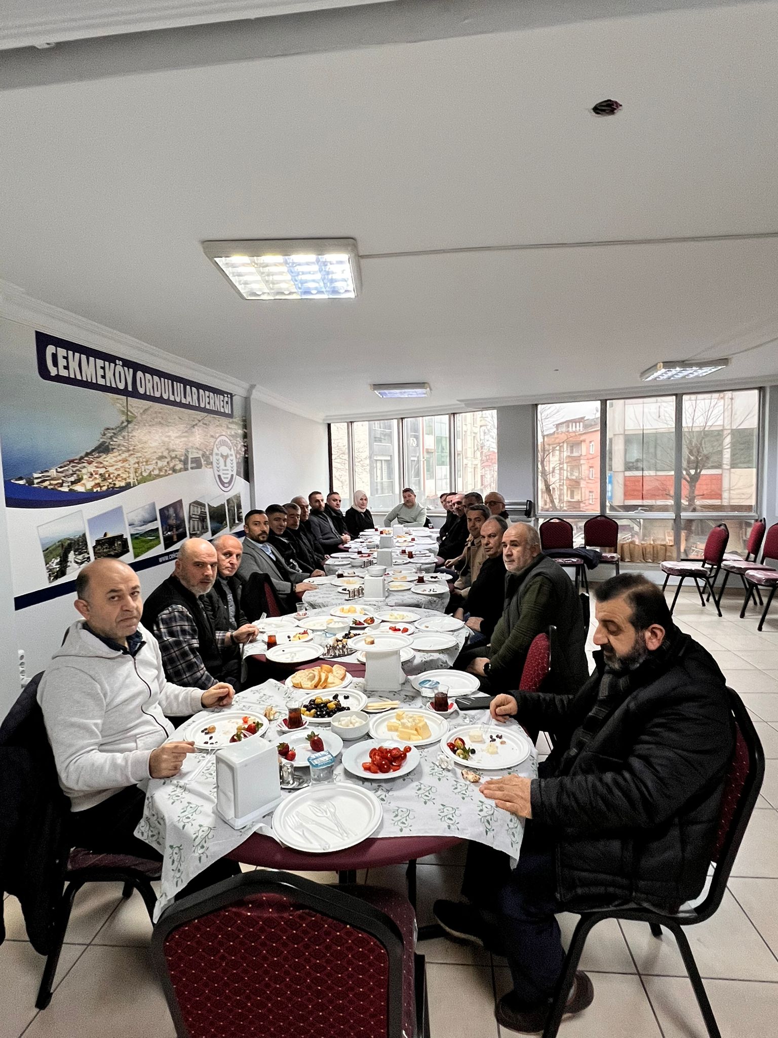 Çekmeköy Ordulular Derneği Yeni Yerinde Buluştu: Başkan Sedat Erdem’den Kahvaltı Daveti