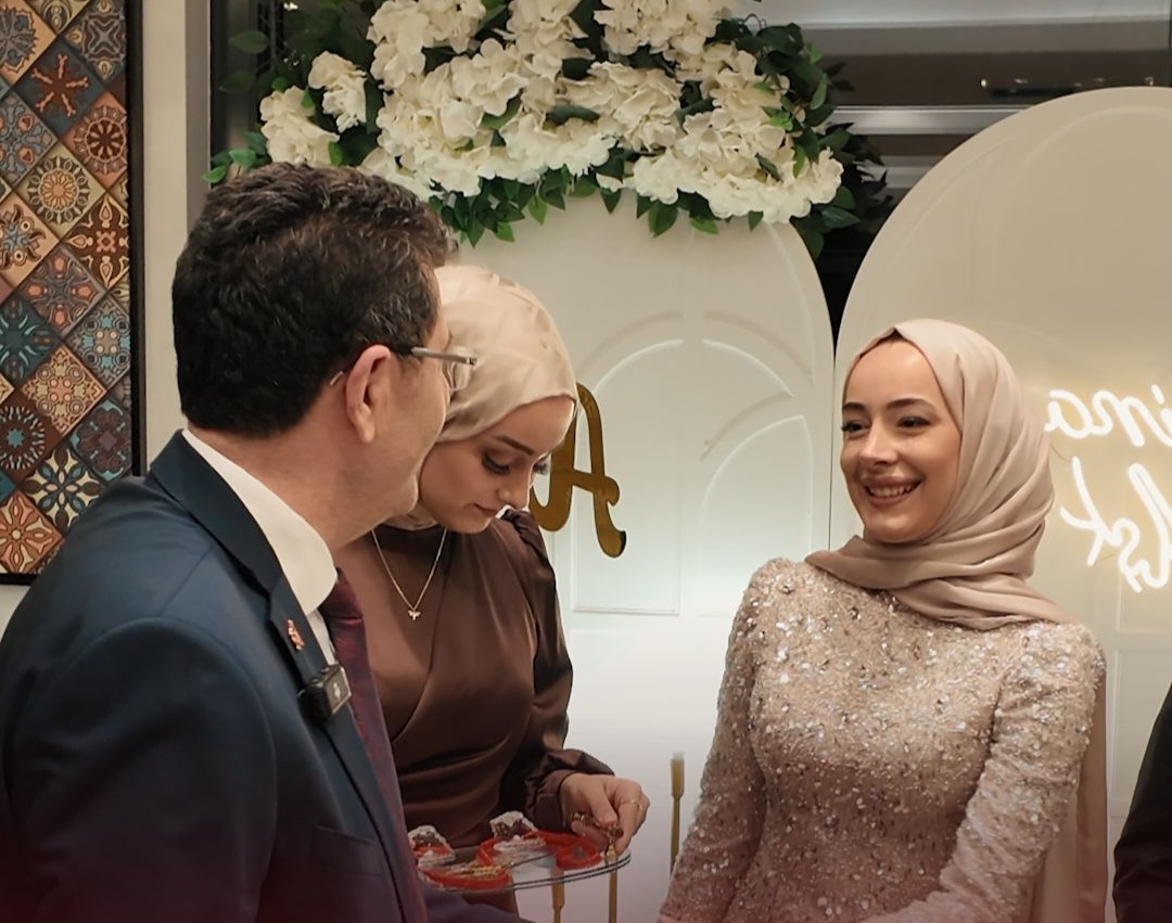 Çekmeköy’de Gelenek ve Dayanışma Bir Arada: Başkan Çerkez’den Örnek Davranış