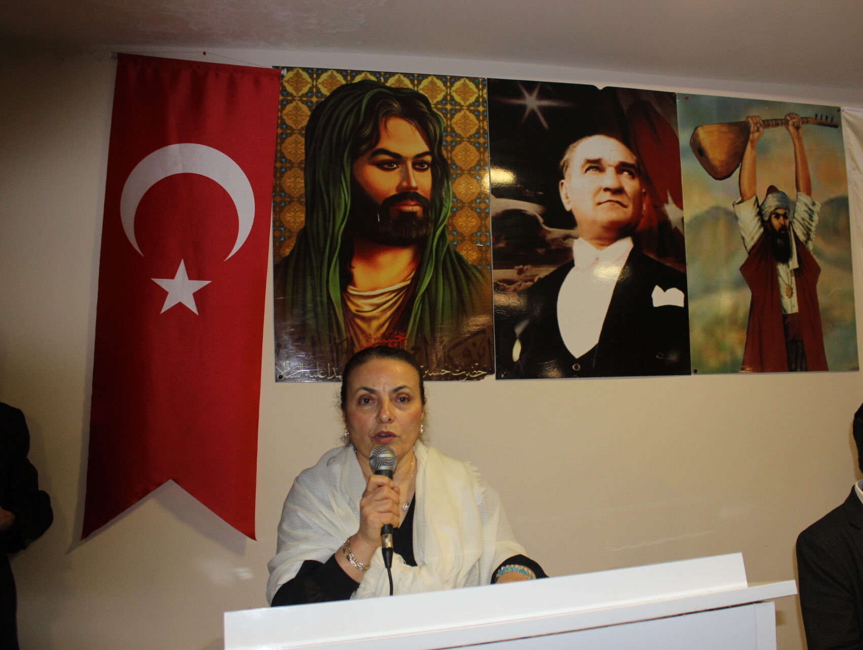 Çekmeköy’de Birlik ve Beraberlik Sofrası: Hızır Lokması Paylaşıldı