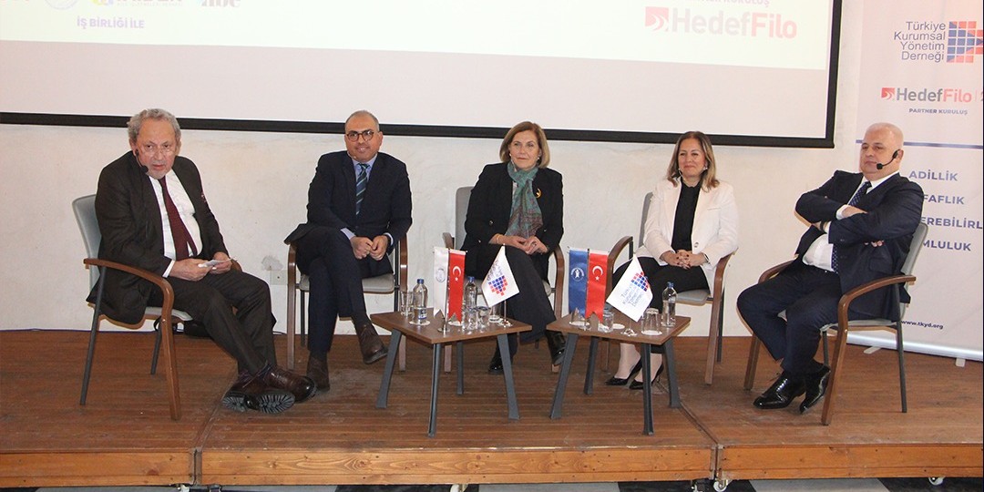 Kurumsal Yönetim Anlayışı İzmir’de Tartışıldı: TKYD, Anadolu Seminerlerine Devam Ediyor