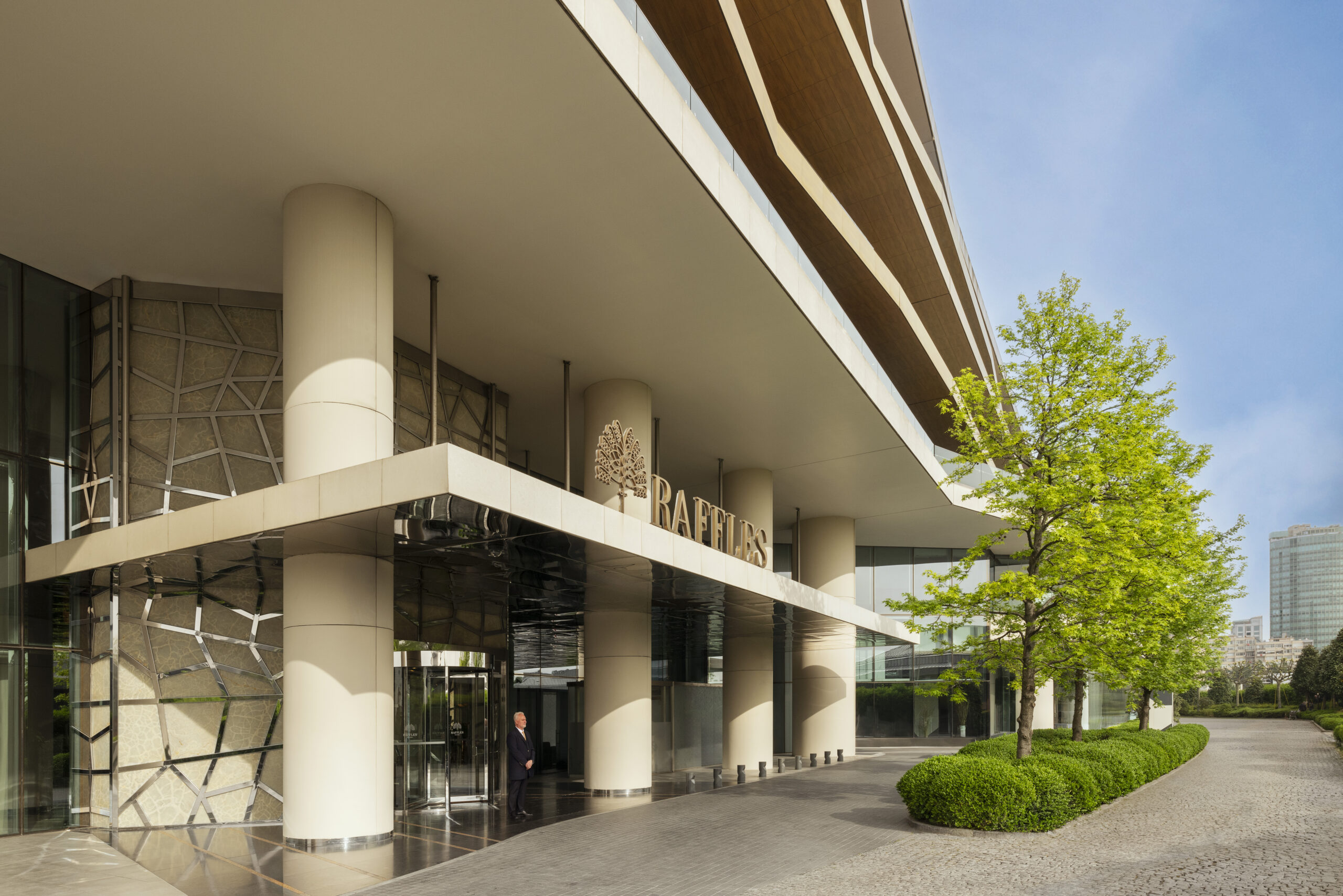 Raffles İstanbul'un yeni otel müdürü Nazlı İrem,