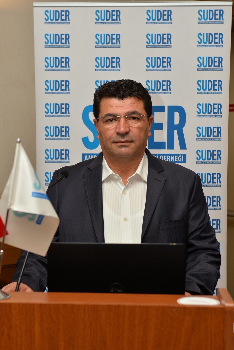 Dünya Su Günü’nde Su Krizine Dikkat: Buzulların Erimesi ve Su Kaynaklarının Korunması Gerekiyor