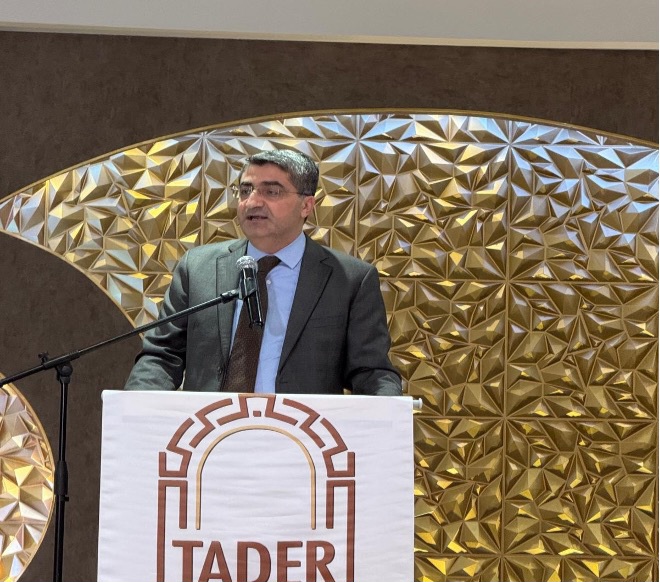 Ekmen, Tarsuslularla İftarda Buluştu: Turizm Potansiyeline Dikkat Çekti