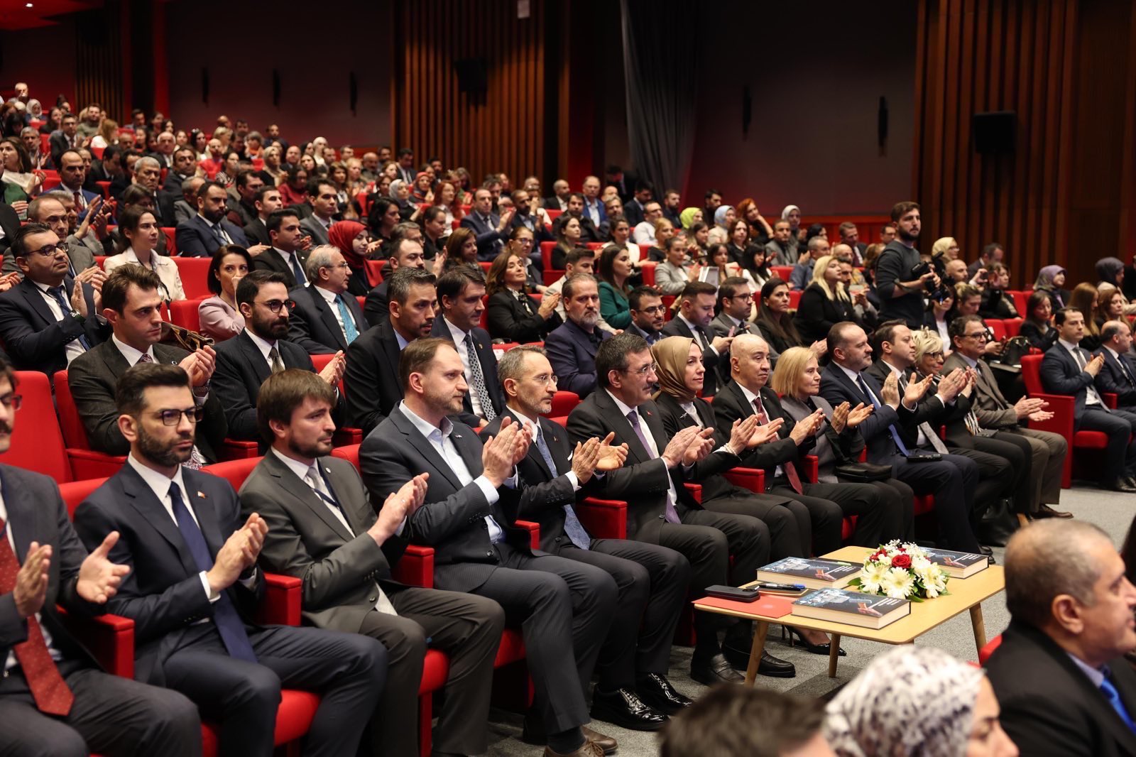 Cumhurbaşkanlığı'ndan "Türkiye'nin Bağımlılıklarla Mücadele Seferberliği" Çalışması: Yeşilay’ın 105 Yıllık Mücadelesi Vurgulandı