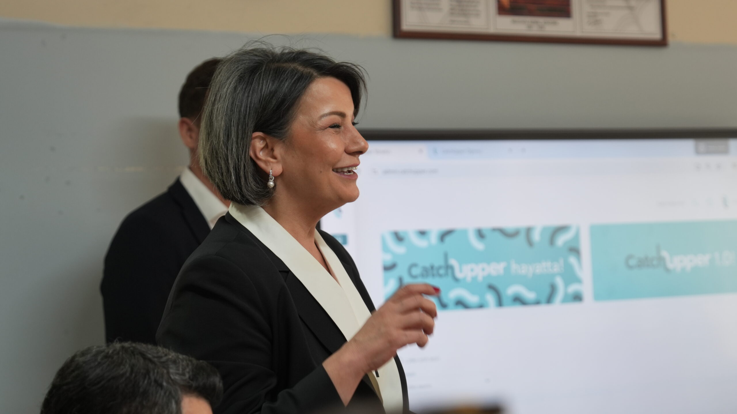 Yaratıcı ve Yenilikçi Öğretmen Semineri: Eğitimde Teknoloji ve Yapay Zeka İle Dönüşüm”