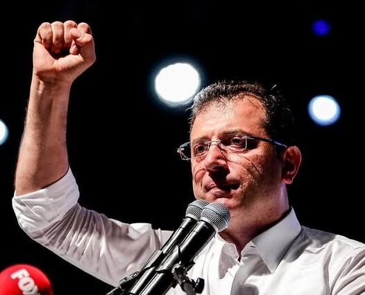 Tutuklu CHP’nin Cumhurbaşkanı Adayı Ekrem İmamoğlu’ndan Sert Çıkış: “Ya Adalet Ya Sefalet!”