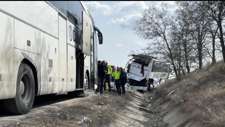 Bilecik'te Otobüs Kazası: Çok Sayıda Yaralı