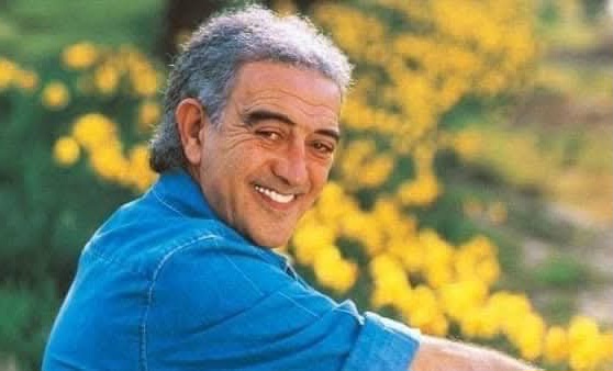 Ünlü Sanatçı Edip Akbayram Hayatını Kaybetti