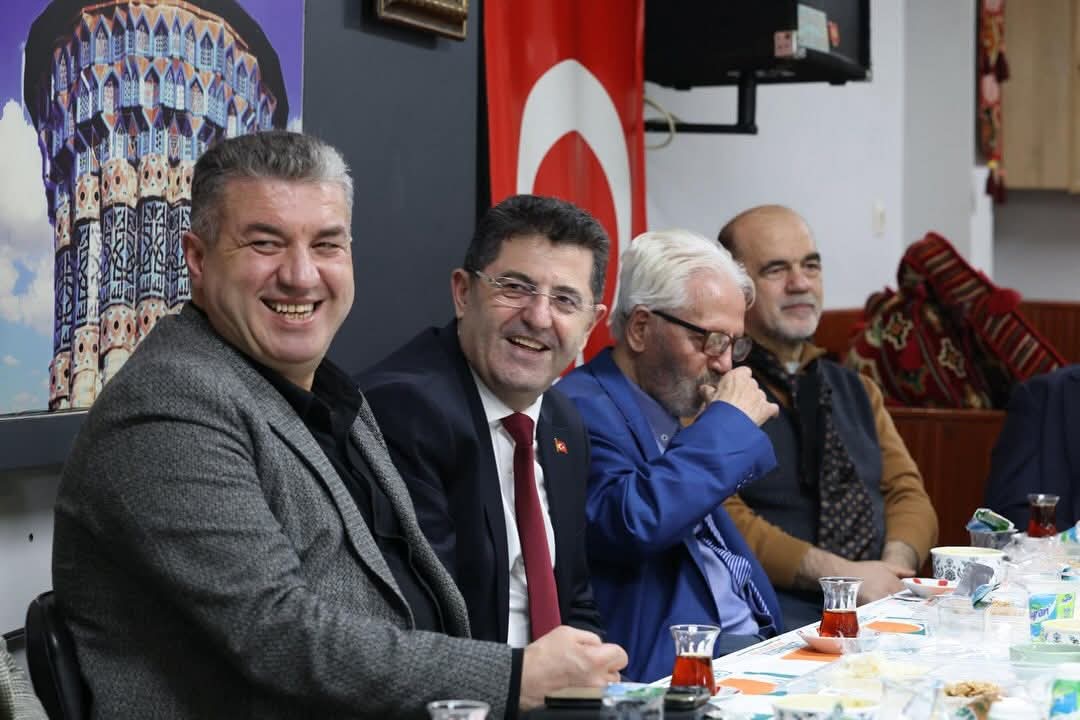 Çekmeköy Belediye Başkanı Orhan Çerkez'den Anlamlı İftar Programları