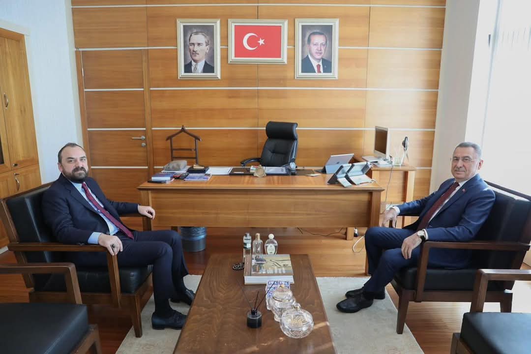 Fuat Oktay’dan AK Parti’nin Önemli İsimlerine Hayırlı Olsun Ziyareti