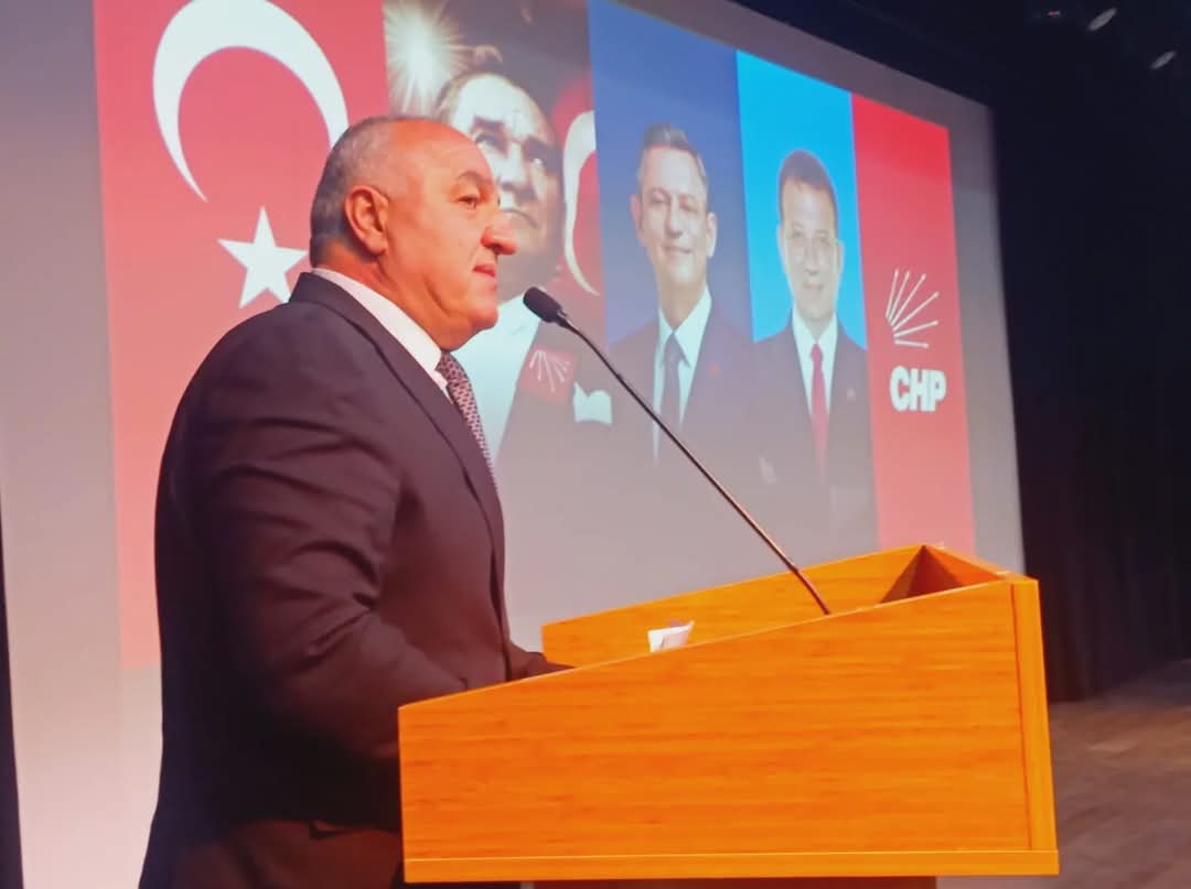 CHP Çekmeköy’de Tarihi Buluşma! İl Başkanı Özgür Çelik’ten ‘Kötülükleri Def Edeceğiz’ Sözleri!”