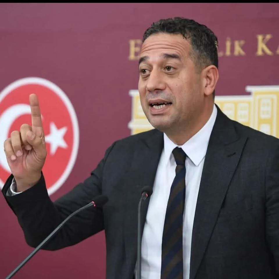 CHP'den İmamoğlu'nun Diploma İptaline Sert Tepki: "Diplomasız Tek Adam Diplomaları İptal Ediyor"