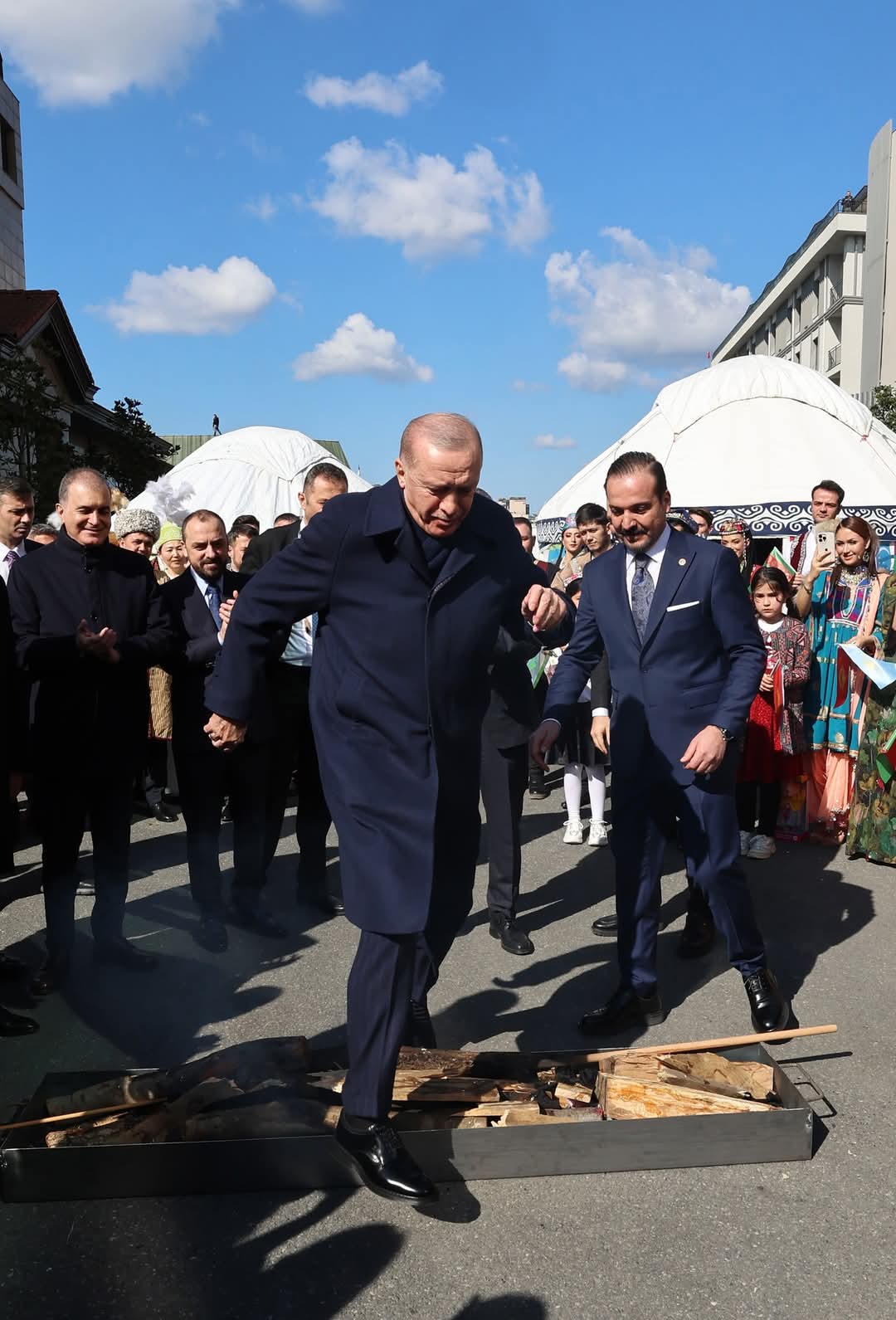 Cumhurbaşkanı Erdoğan'dan CHP'ye Sert Eleştiri: "Sokak Çağrısı Çıkmaz Sokaktır"