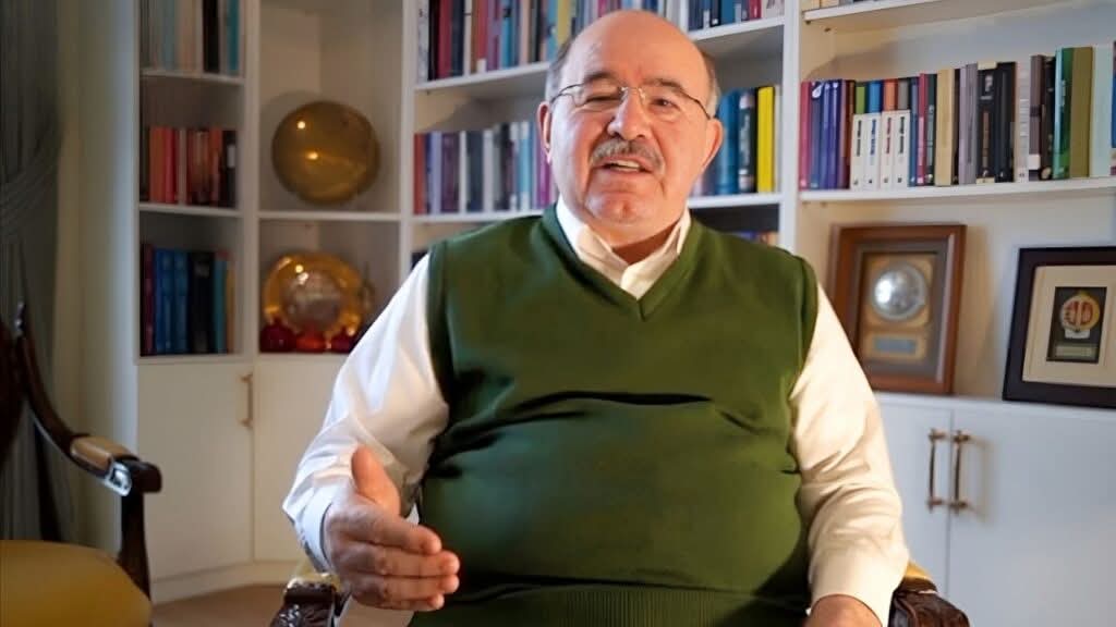 Hüseyin Çelik’ten Ekrem İmamoğlu’na Destek Mesajı: “Halkın İradesiyle Bilek Güreşi Yapılmaz”