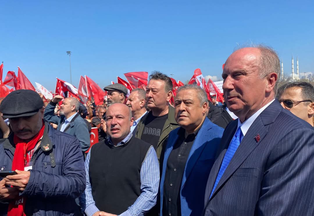 Muharrem İnce'den İktidara Sert Eleştiri: "Hazineyi Cezalarla Doldurmaya Çalışıyorsunuz!"