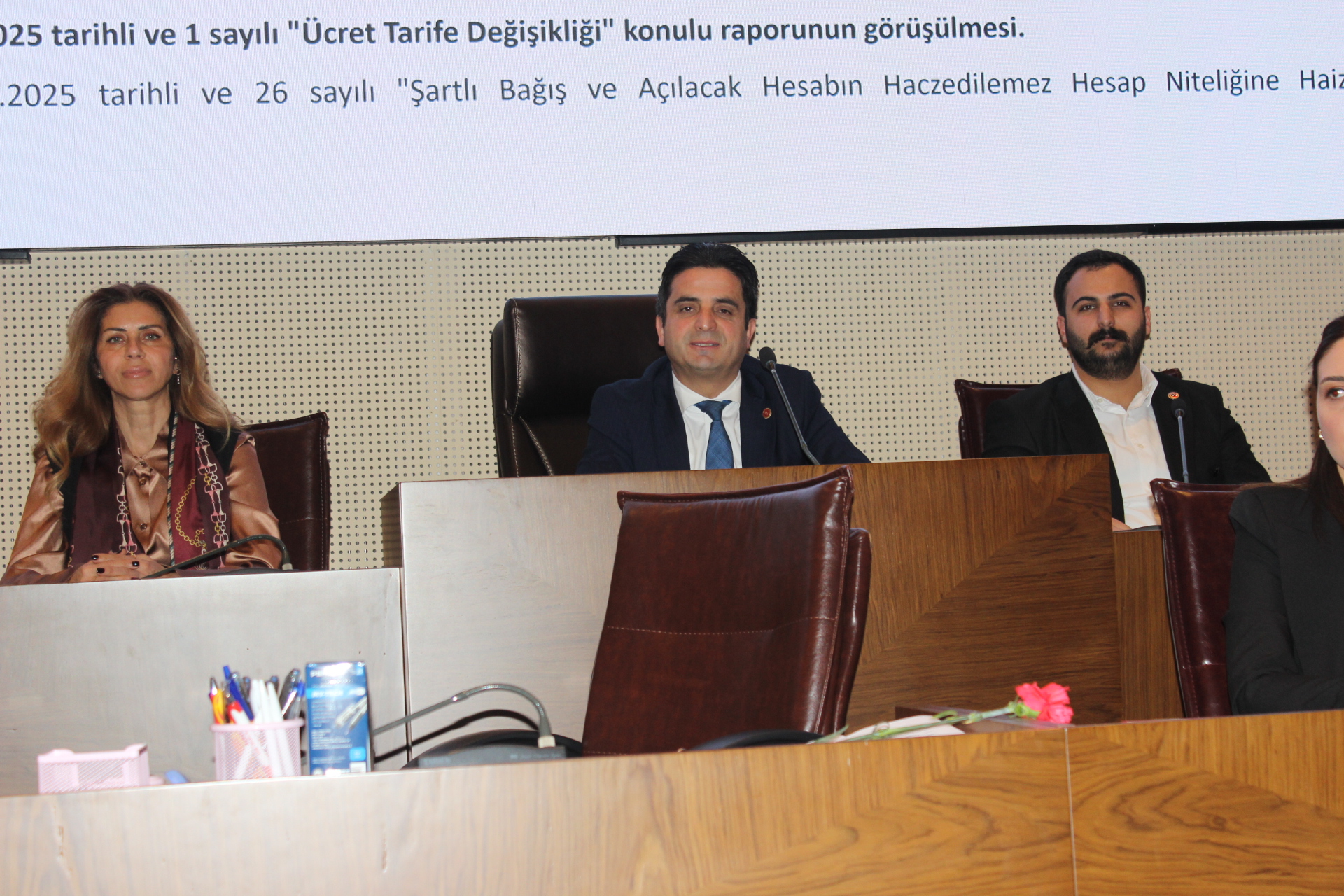 Çekmeköy Belediyesi Meclis Toplantısında Gergin Anlar: CHP'li Saadet Çertez’den Toplumsal Cinsiyet Eşitsizliği Eleştirisi