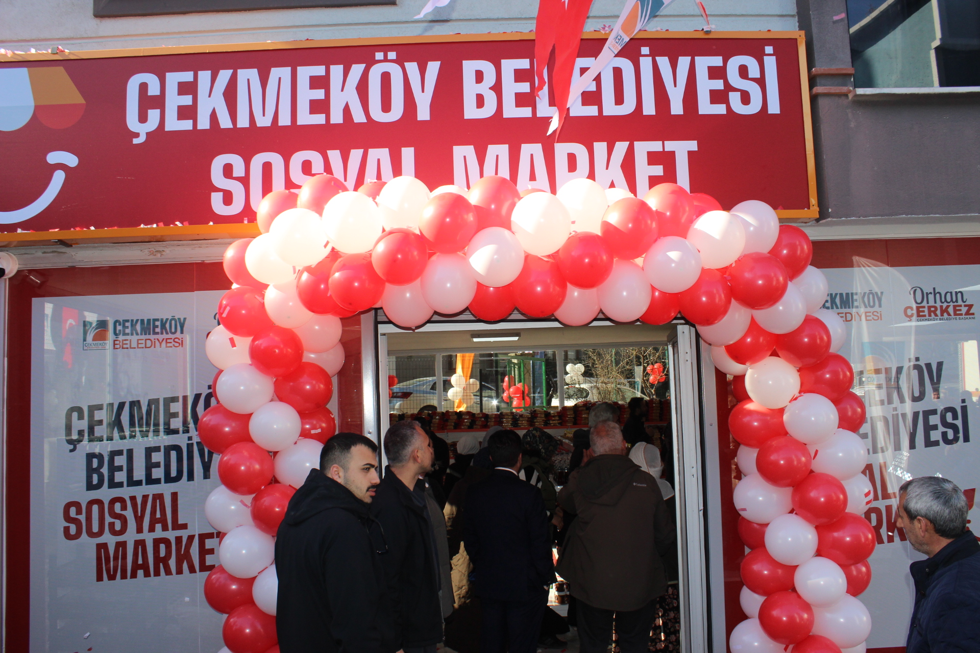 Çekmeköy'de Sosyal Marketlere Randevu Sistemi Getirildi