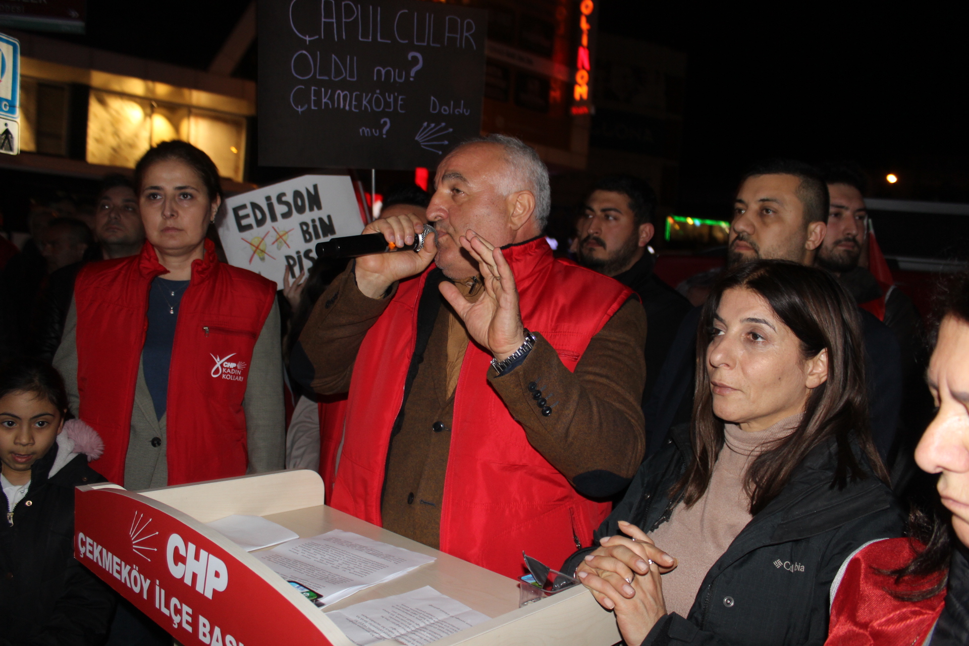 CHP Çekmeköy İlçe Başkanı Haydar Arslan ve Yönetimden İsyan: ‘İmamoğlu’nun Haksız Tutuklanmasına Karşı Duracağız!’”