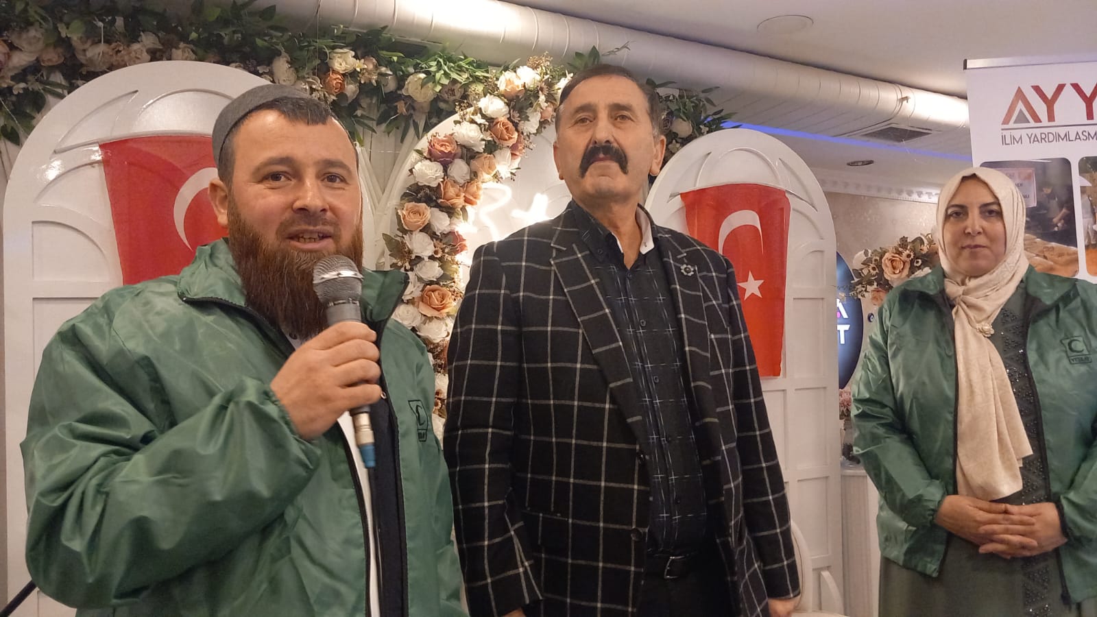 Ayyıldız İlim Yardımlaşma ve Dayanışma Derneği’nin 12. Geleneksel İftar Daveti Yoğun Katılımla Gerçekleşti