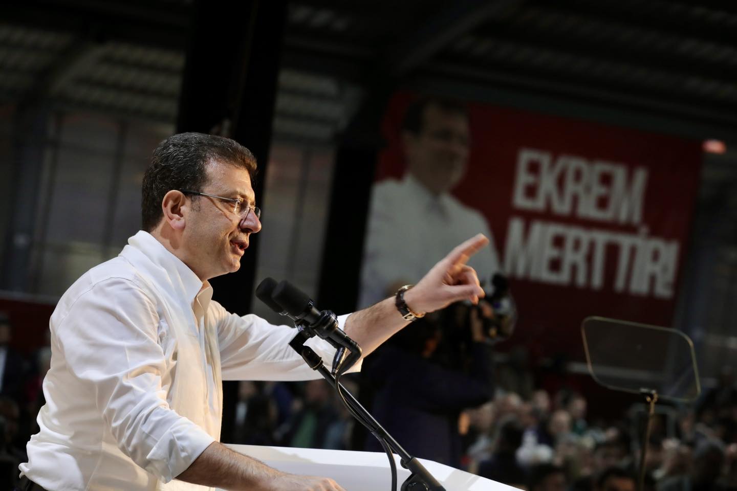 Ekrem İmamoğlu’ndan Sert Açıklama: “35 Yıllık Diplomamı İptal Ettirmeye Çalışanlar, Sıra Sizin Mallarınıza Gelecek!”