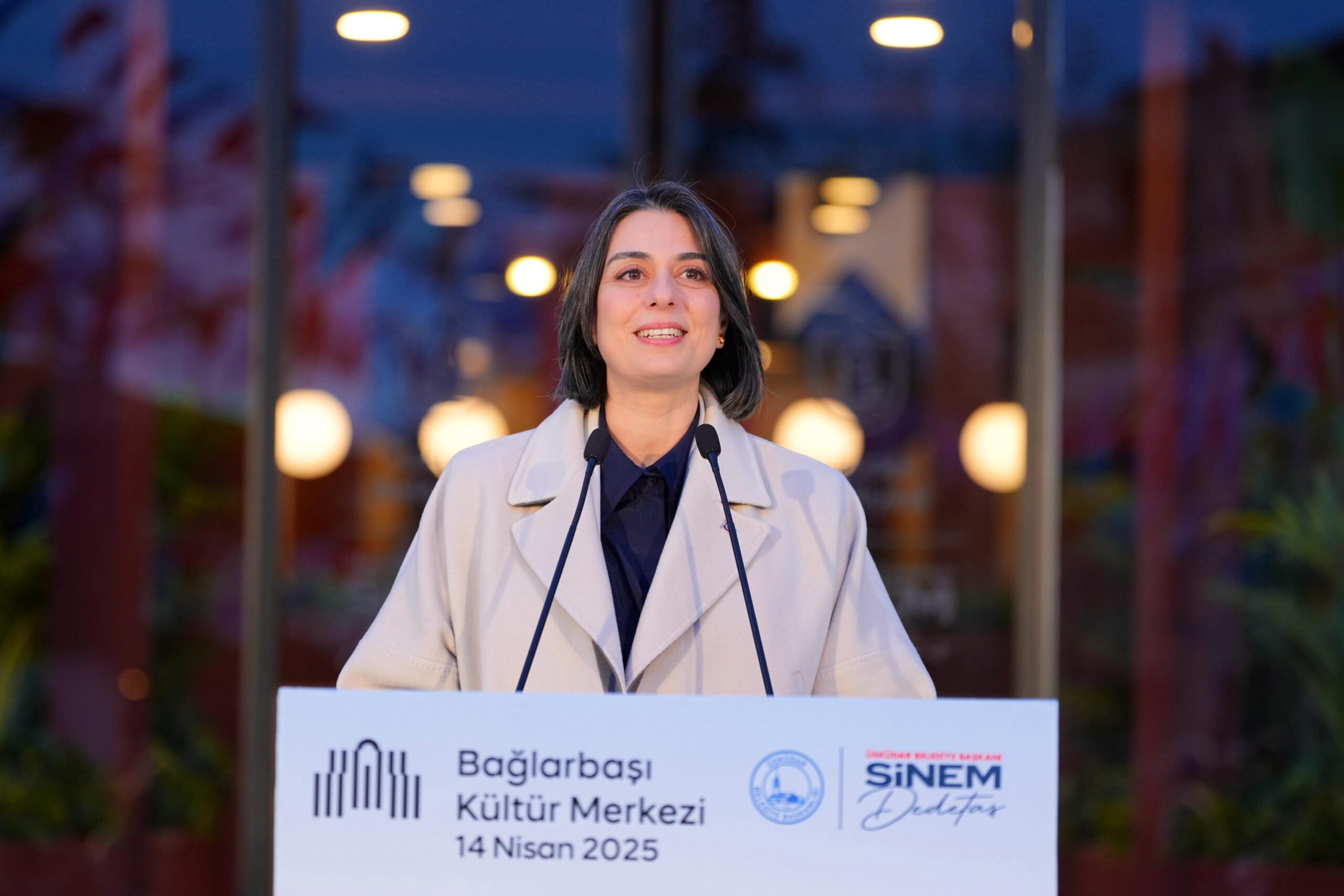 Yenilenen Bağlarbaşı Kültür Merkezi Açıldı: Başkan Dedetaş’tan İmamoğlu Mesajı