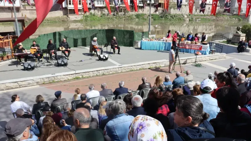 Ramis Topal Halk TV Canlı Yayınında Amasya’yı Tanıttı